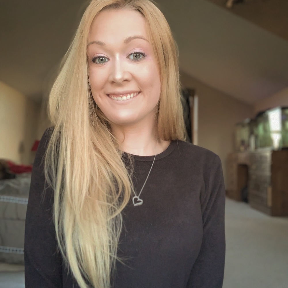 Meet your Posher, Jenifer